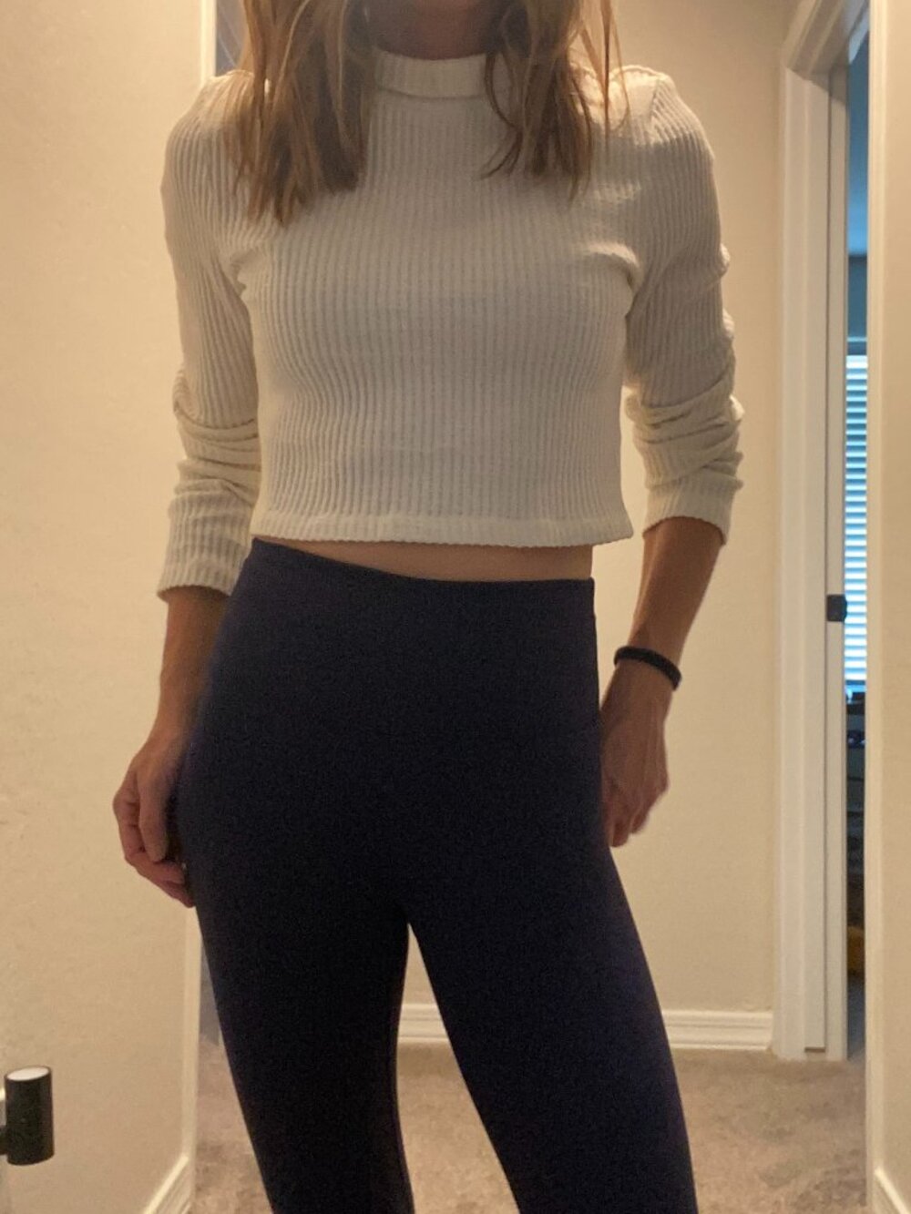 American Apparel Ribbed Mock Turtleneck Crop Top Cream Long Sleeve Fitted Sweate
